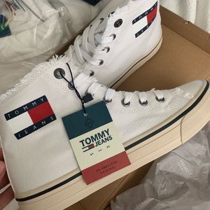 Tommy Hilfiger High Top Sneakers